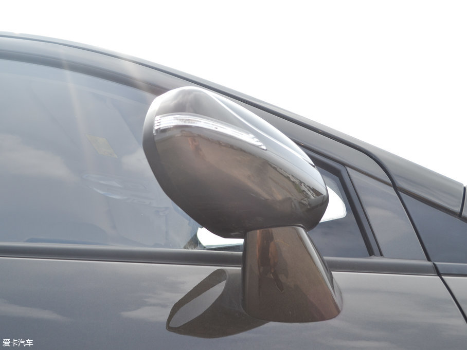 2016Ӣ727 1.5L ք(dng)̄(w)