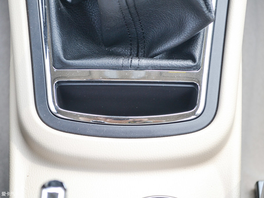 2016Ӣ727 1.5L ք̄(w)