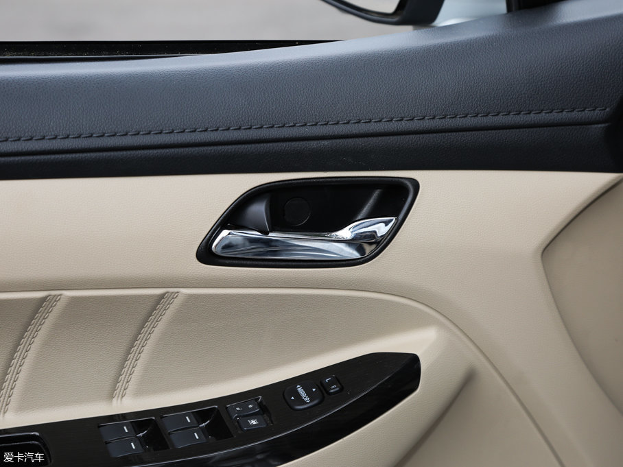 2016Ӣ737 1.5L CVTA(do)