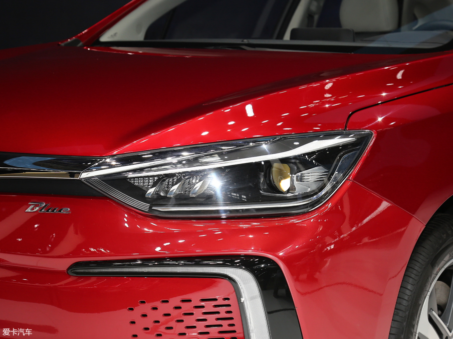 2018BEIJING-EU5 R500 L