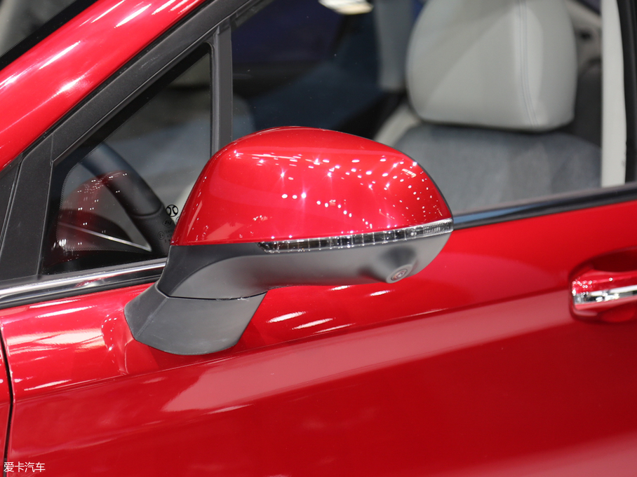 2018BEIJING-EU5 R500 L