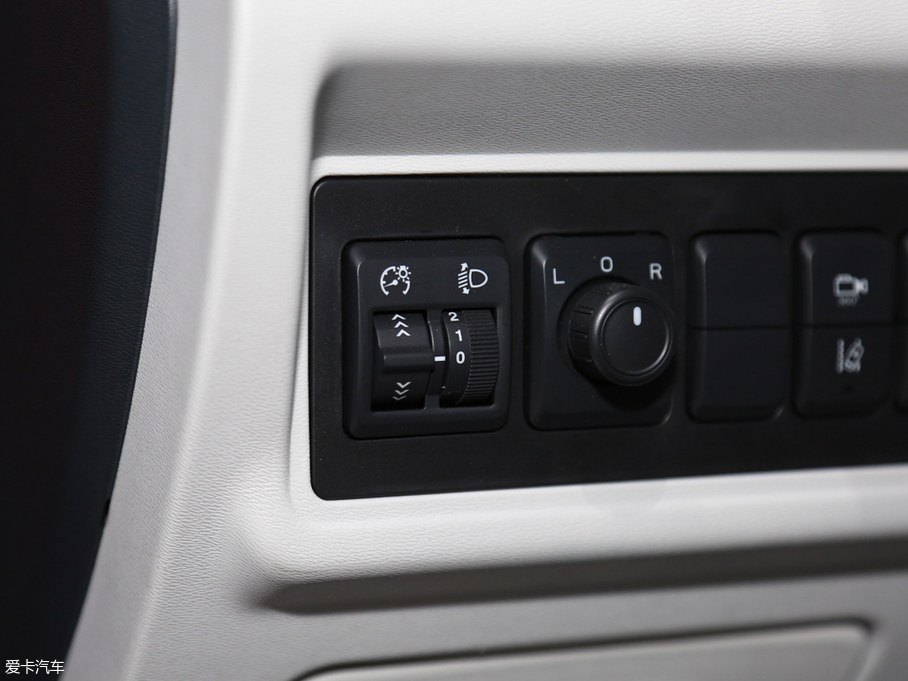 2018BEIJING-EU5 R500 L