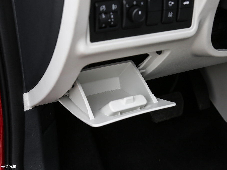 2018BEIJING-EU5 R500 L