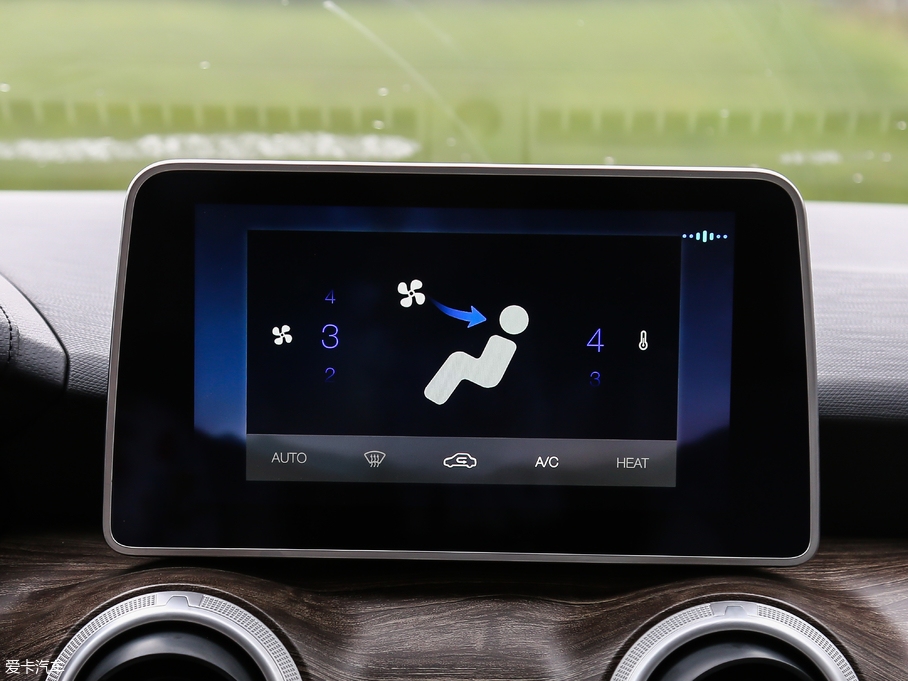 2018BEIJING-EU5 R500 L(fng)