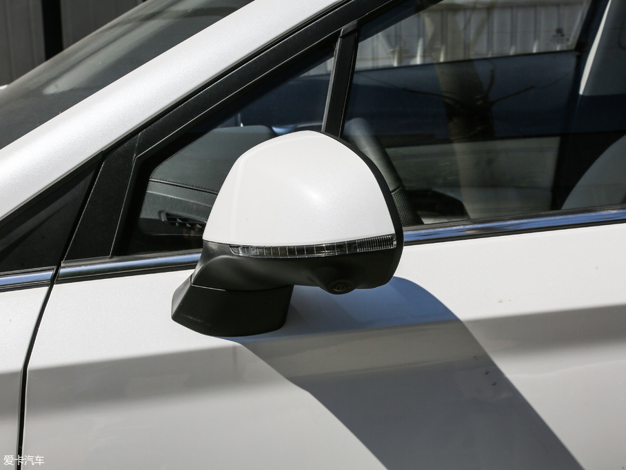 2018BEIJING-EU5 R500 а