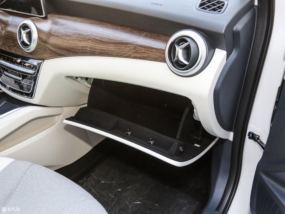 2018BEIJING-EU5 R500 а