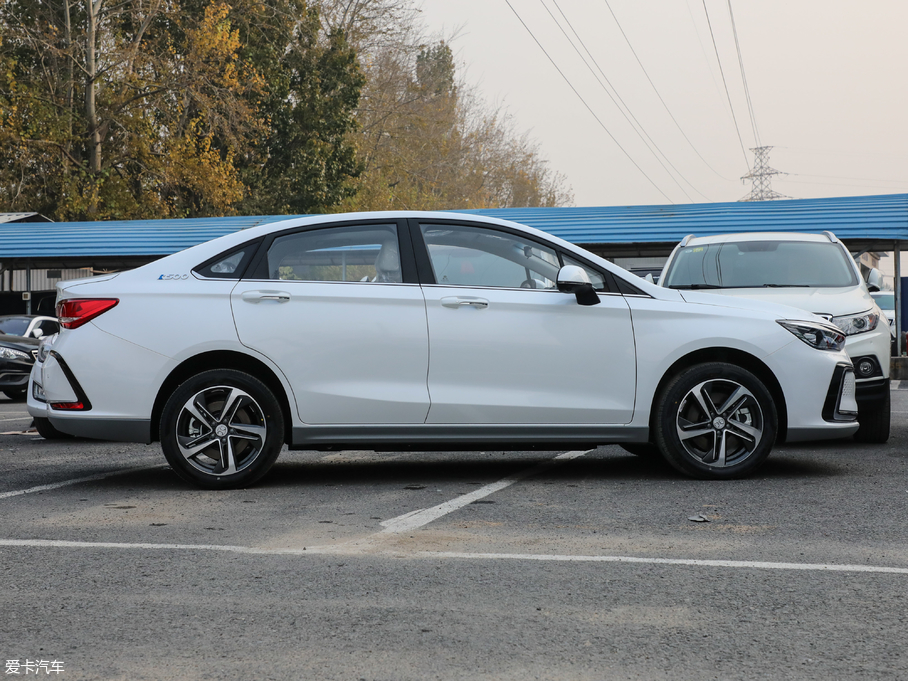 2018BEIJING-EU5 R500 L(fng)