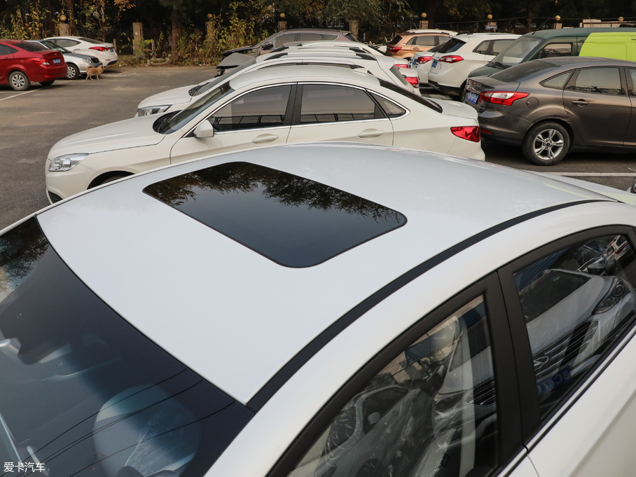 2018BEIJING-EU5 R500 L(fng)