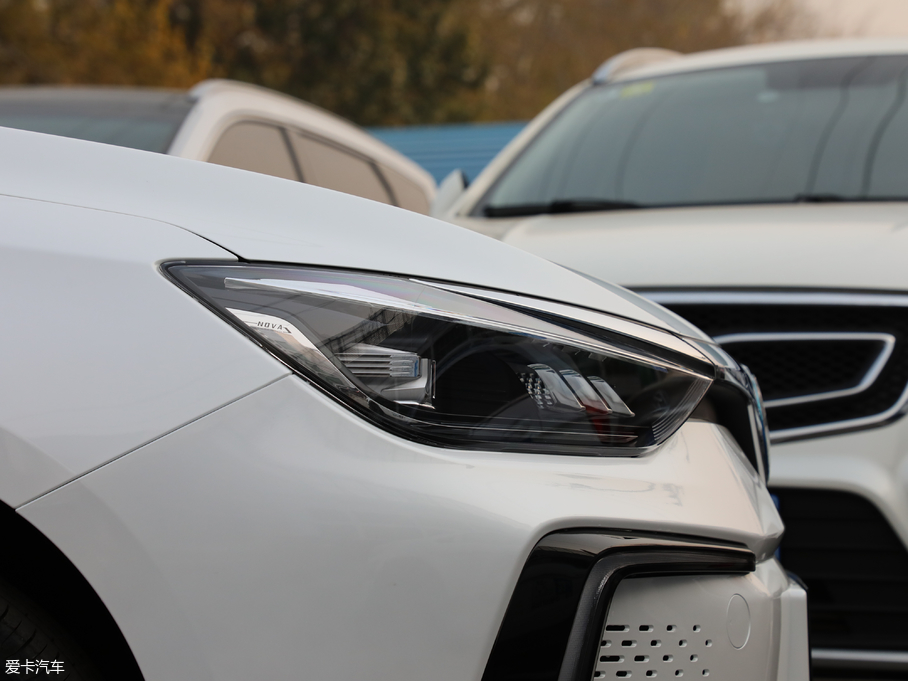 2018BEIJING-EU5 R500 L