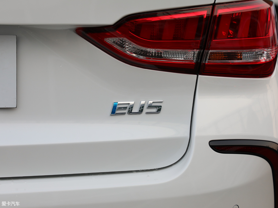 2018BEIJING-EU5 R500 L