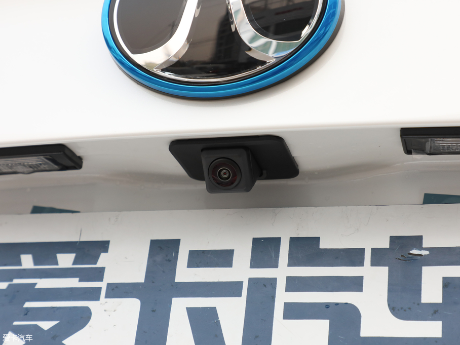 2018BEIJING-EU5 R500 L(fng)