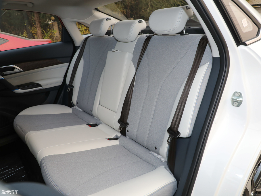 2018BEIJING-EU5 R500 L(fng)