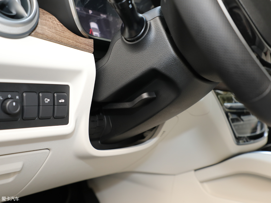 2018BEIJING-EU5 R500 L