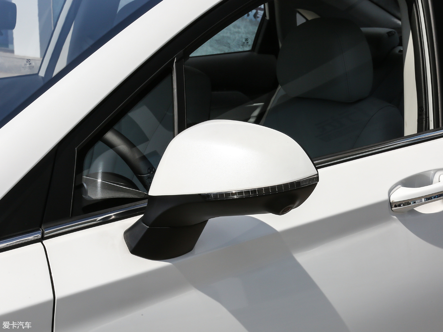 2018BEIJING-EU5 R550 ǳ