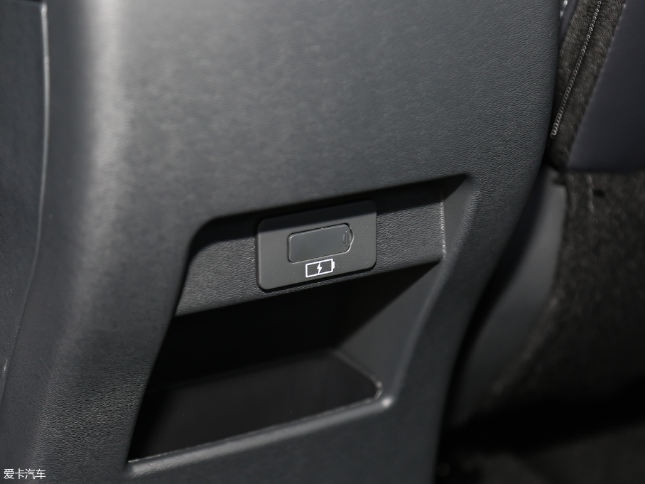 2018BEIJING-EU5 R550 ǳ