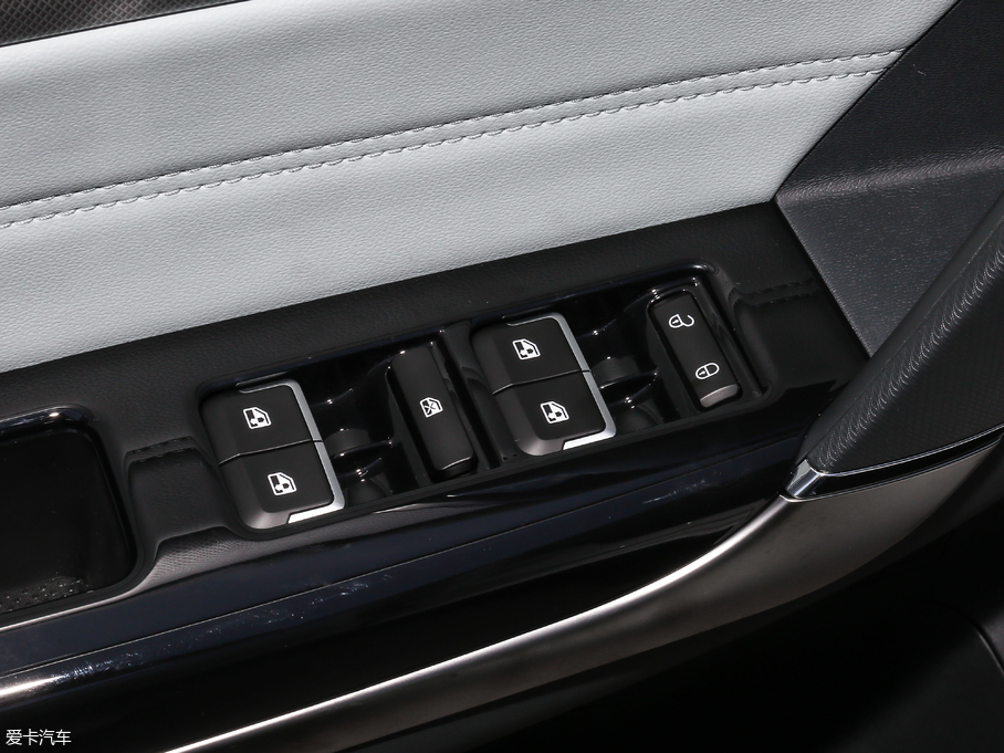 2018BEIJING-EU5 R550 ǳ