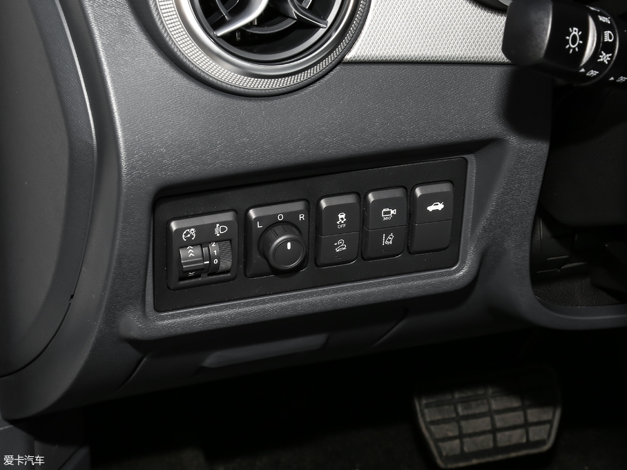 2018BEIJING-EU5 R550 ǳ