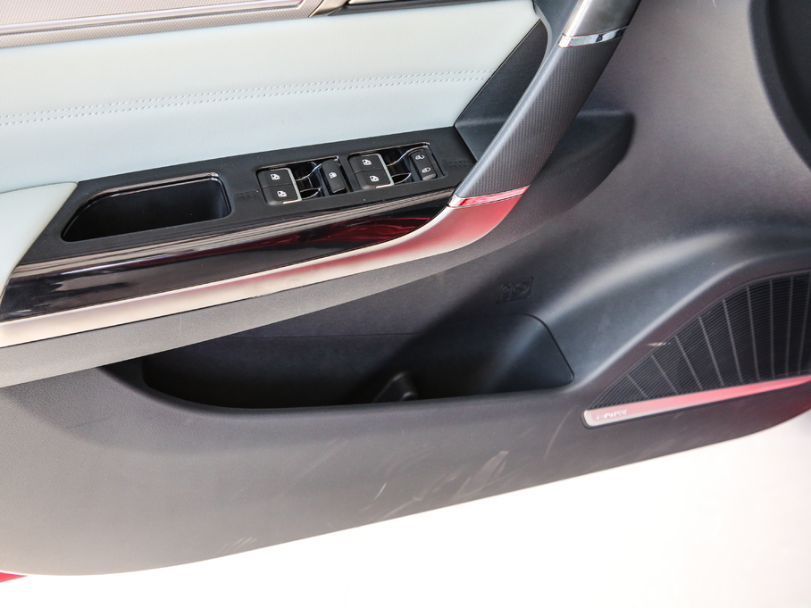 2018BEIJING-EU5 R550 I(lng)