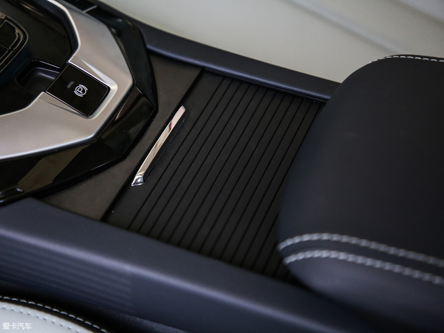 2018BEIJING-EU5 R550 I