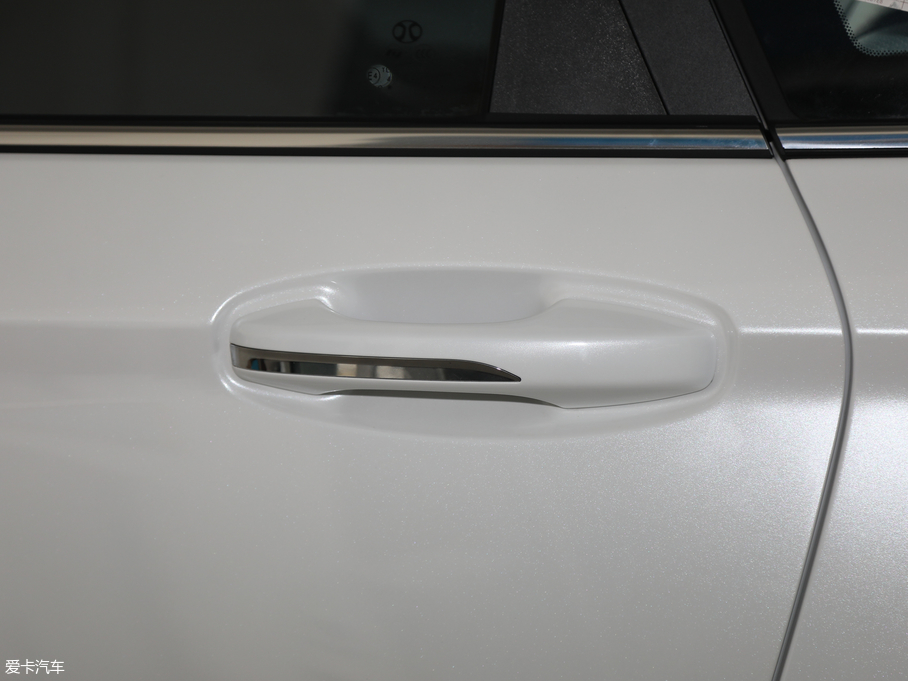 2018BEIJING-EU5 R550 I