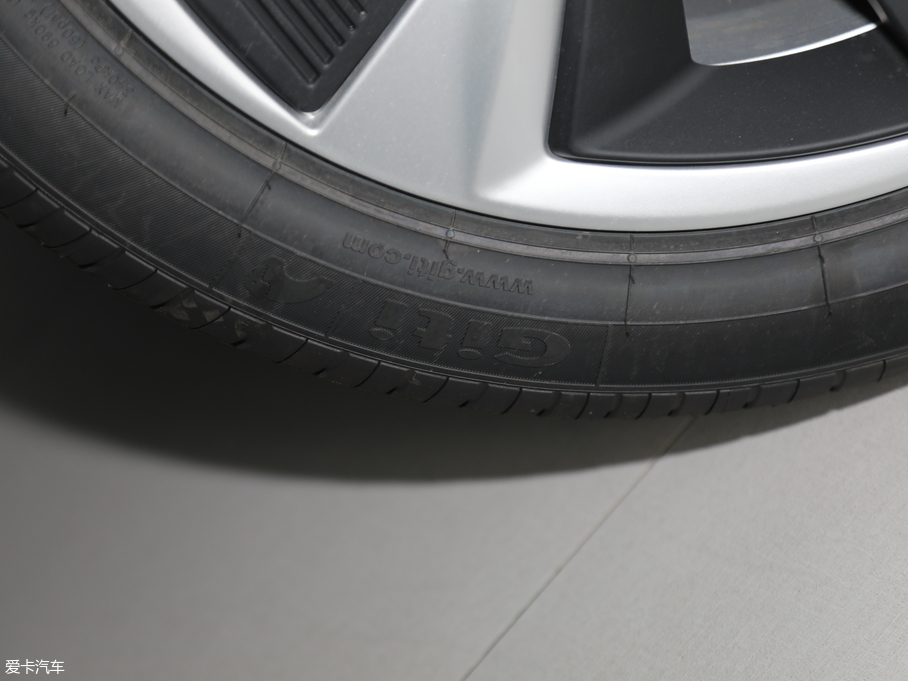 2018BEIJING-EU5 R550 I