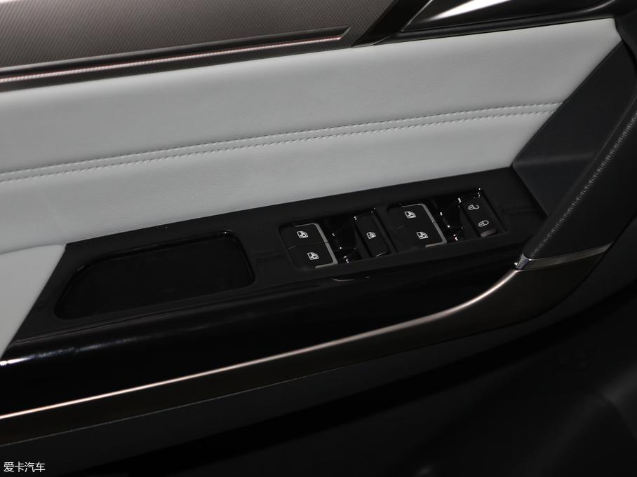 2018BEIJING-EU5 R550 I