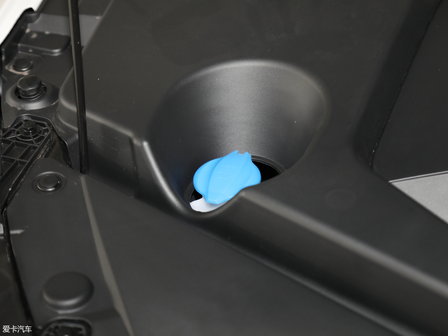 2018BEIJING-EU5 R550 I(lng)