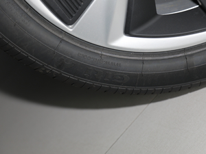 2018R550 I(lng) ݆̥Ʒ