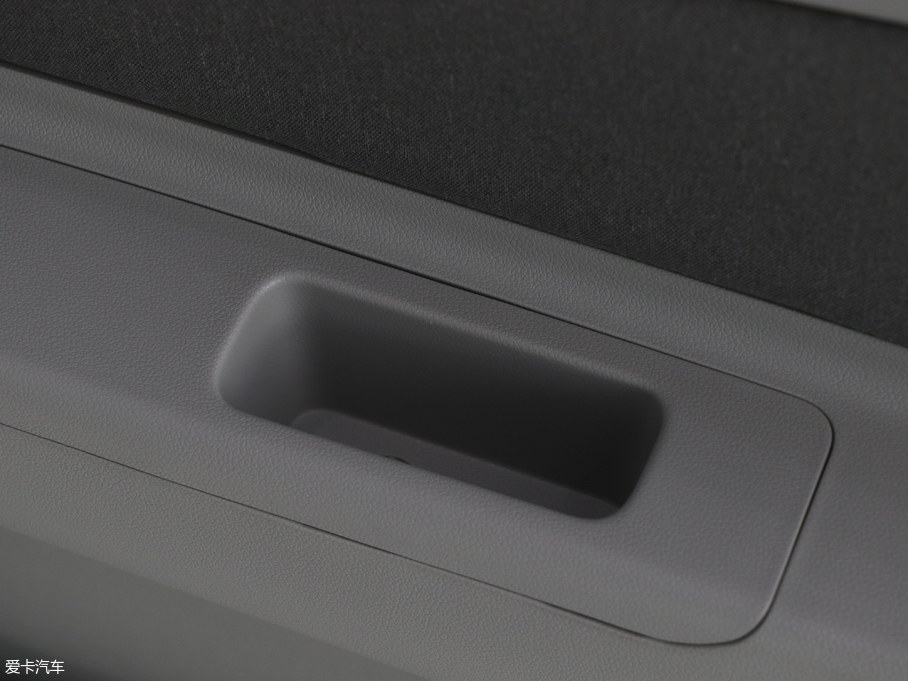 2018���EV300 �p���