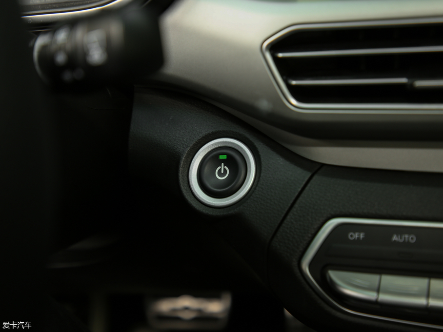 2019BEIJING-EX3 R600 ų