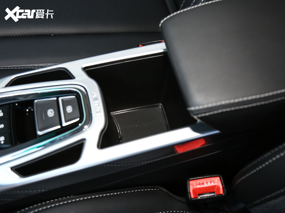 2019BEIJING-EX3 R600 L