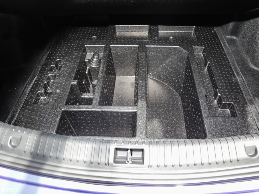 2019BEIJING-EU5 R600 I(lng)