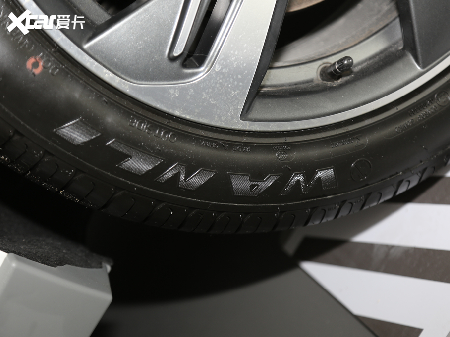 2019BEIJING-EU5 R500 L