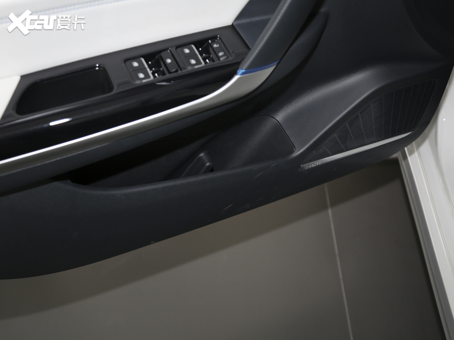 2019BEIJING-EU5 R500 L