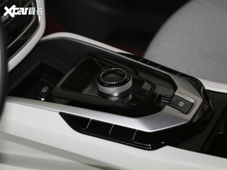 2019BEIJING-EU5 R500 L