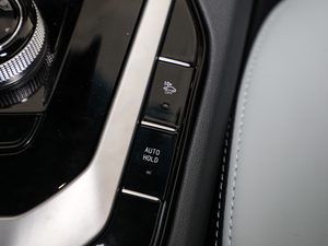 2020 R550 ǳ п؅^