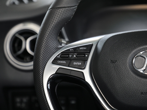 2020 R550 ǳ п؅^