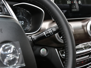 2020ʿ R500 L п؅^