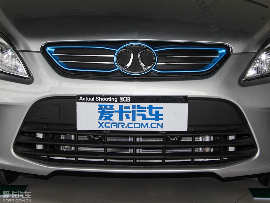 2015���EV200 �p���