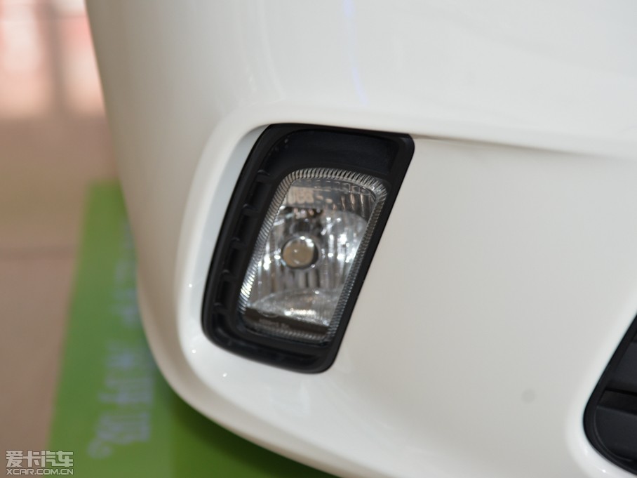 2015���EV200 �p����