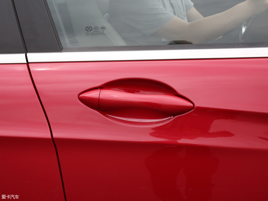 2016���EU260 ������