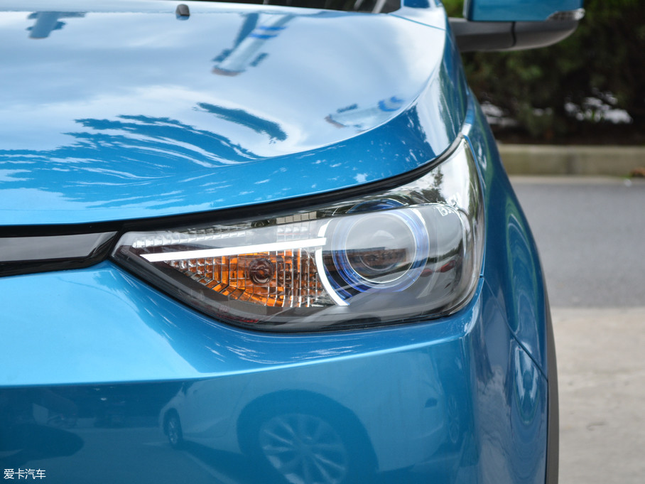 【2017款北汽EC200灵秀版_细节外观_1\/135张