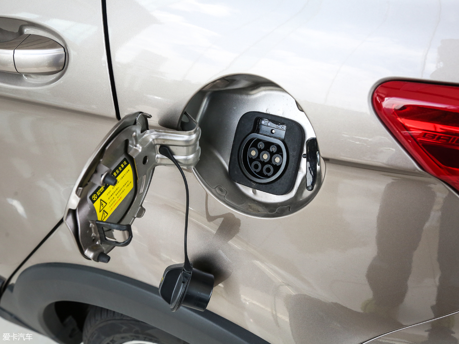 2018���EX360 ���а�