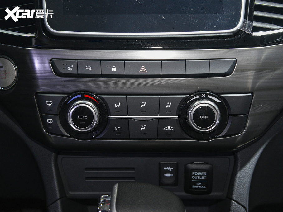 2019D-MAX 3.0T (q)ԄӳA V