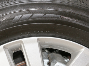 2020款1.9T 四驱 自动劲悦版 5座 轮胎尺寸