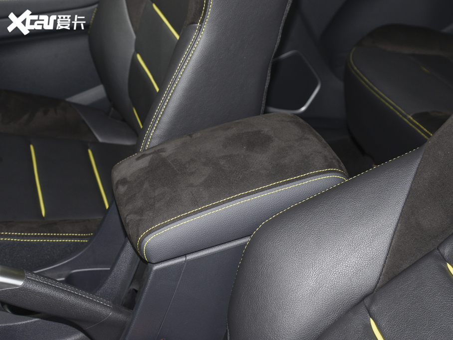 2020D-MAX 1.9T Ԅb VI