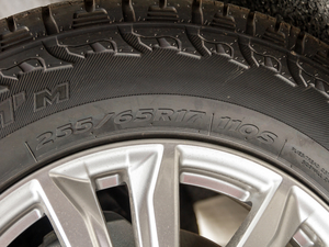 20201.9T (q)քm VI (ji)^