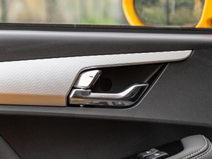 2020(jng) 2.8T (q)ͼL  VI g