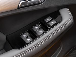 2020(jng) 2.8T (q)ͼL  VI {܇ƅ^(q)	