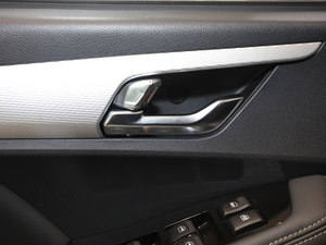 2020S 2.5T ILS  VI g